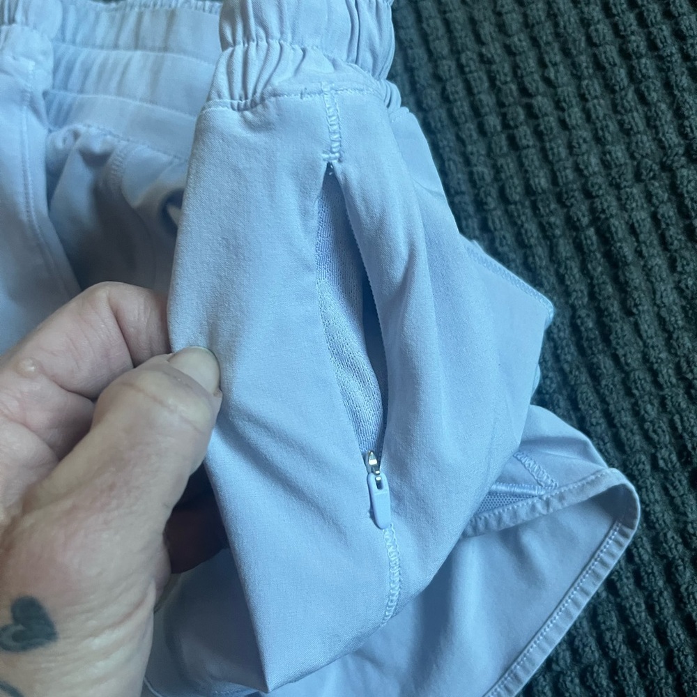 Lululemon “Daydream Blue” size 6 - Picture 4 of 9